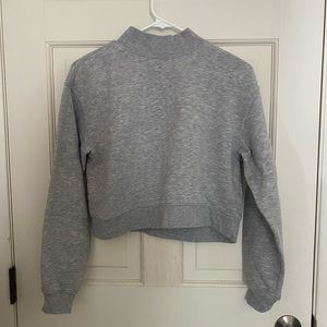 Gray sweatshirt